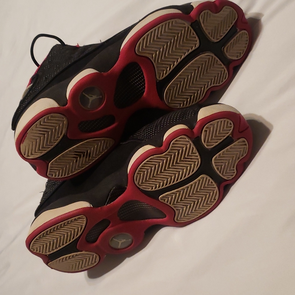 Air Jordan 13 GS Black Voltage Cherry - Picture 4 of 5